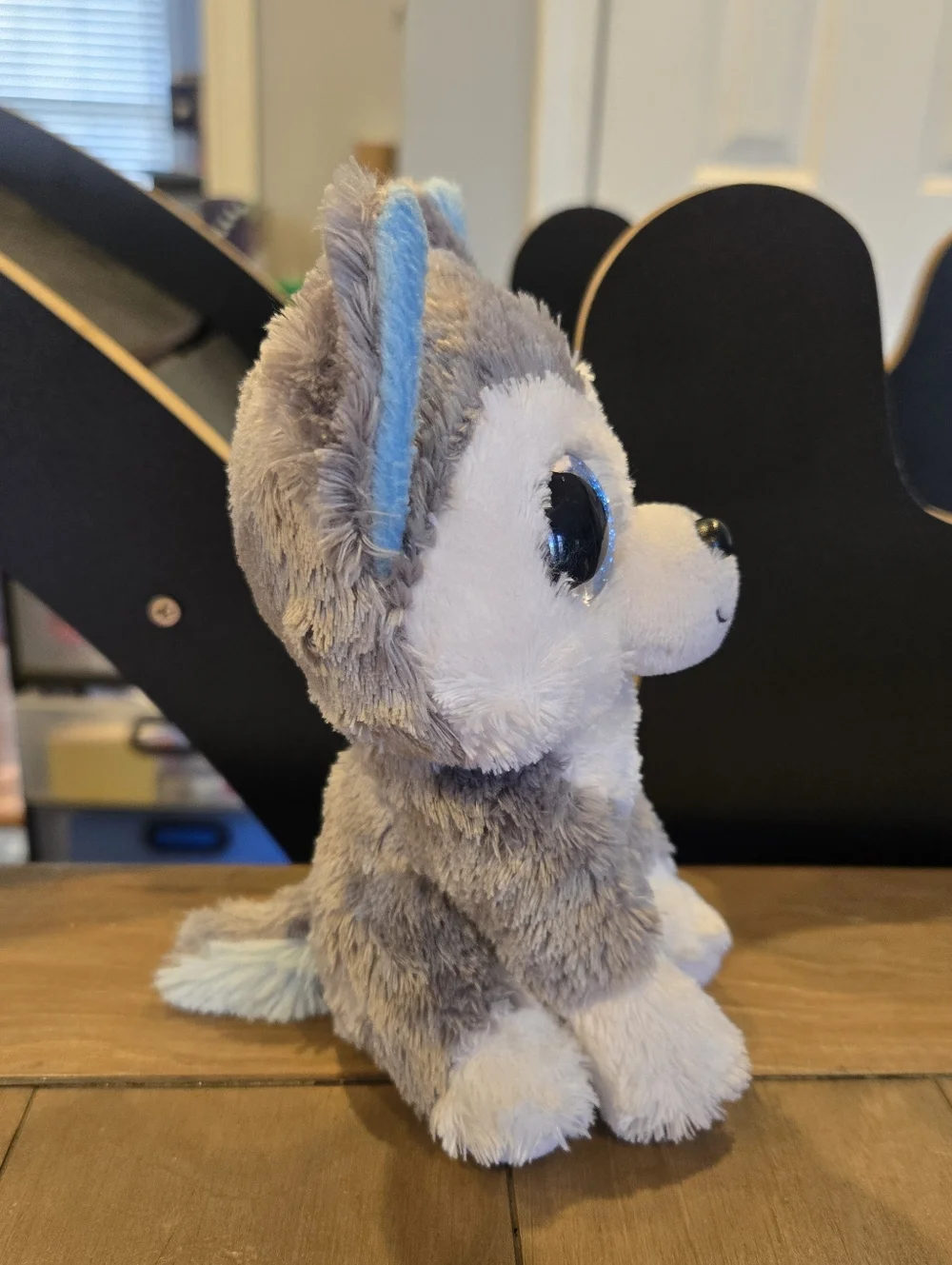 2021 Ty Silk Beanie Boo Slush The Husky with Sparkling Blue Eyes Plush